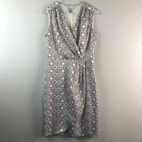 H&M Dresses & Skirts - Off-white Sleeveless Patterned Dress